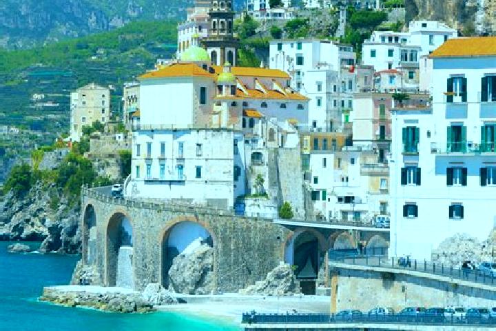 Hazel, 25 — Escort in Cornale, Italy