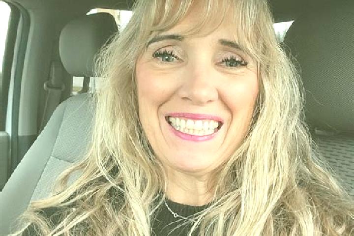 Hazel, 25 — Escort in Fruitdale, United States