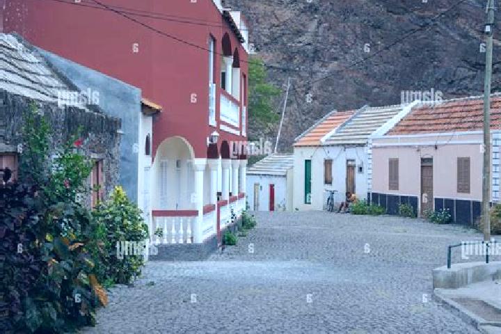 Hazel, 25 — Escort in Garca de Cima, Cape Verde