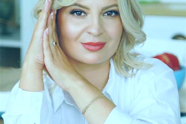 Hazel, 25 — Escort in Krasnyy Bor, Russia