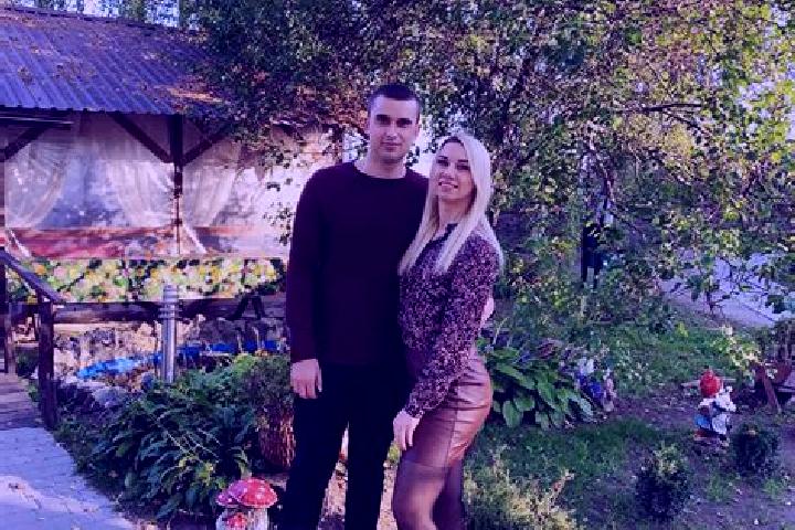Hazel, 25 — Escort in Krasnyye Chetai, Russia
