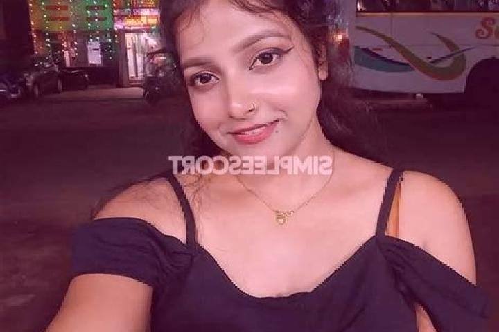 Hazel, 25 — Escort in Srikakulam, India