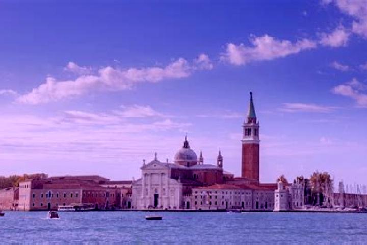 Hazel, 25 — Escort in Torre San Giorgio, Italy