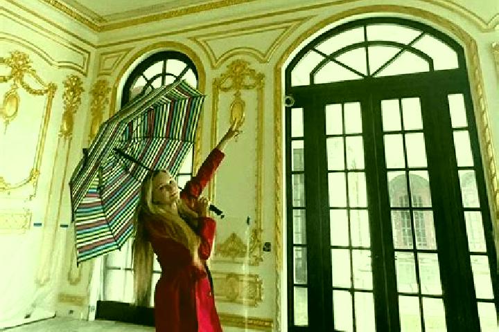 Hazel, 25 — Escort in Versailles, United States