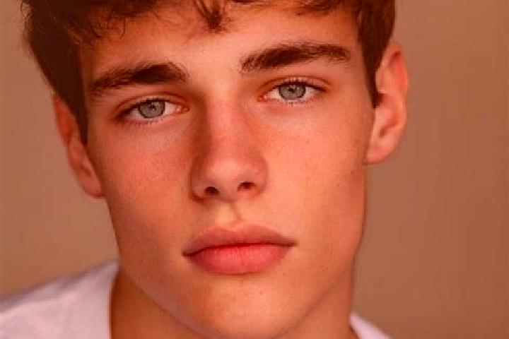 Hazel, 26, a black brown-eyed caucasian companion based in Xinbaoli Gexi. Offering Domination, Couples, CIM. Available for incall and outcall, day and evenin...