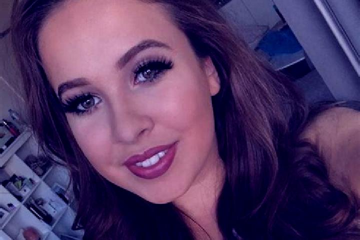 Hazel, 26, a brunette grey-eyed european companion based in Zia Pueblo. Offering Prostate Massage, Erotic Massage, Dinner Date, A-Level. Available for incall...