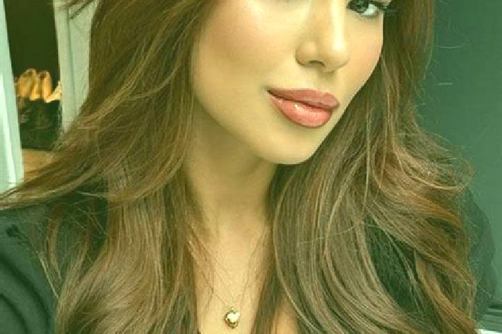 Hazel, 26, a chestnut brown-eyed latina companion based in Prelipca. Offering Striptease, Massage, GFE. Available for incall and outcall, day and evening dates.