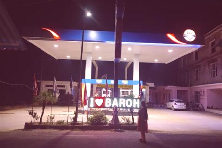 Hazel, 26 — Escort in Baroh, Indonesia