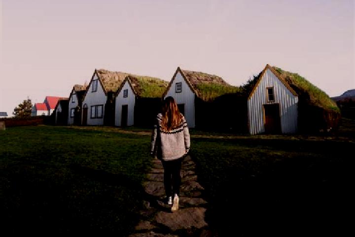 Hazel, 26 — Escort in Bloenduos, Iceland