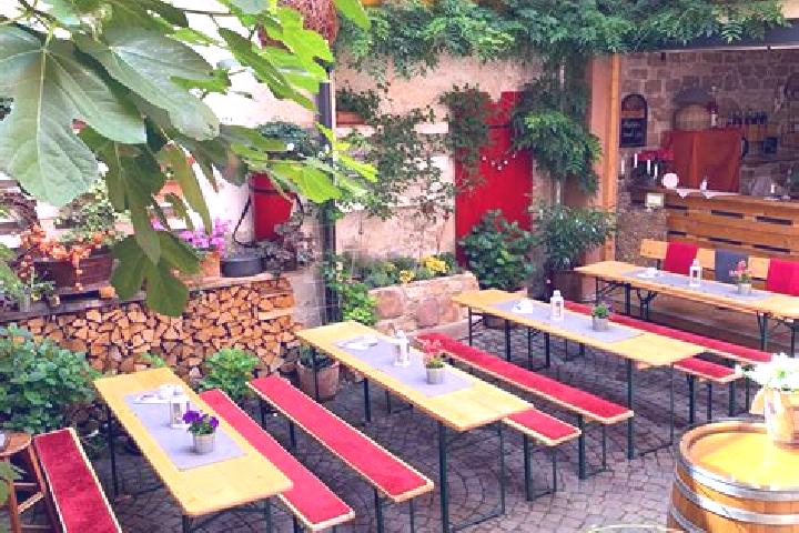 Hazel, 26 — Escort in Grosskrotzenburg, Germany