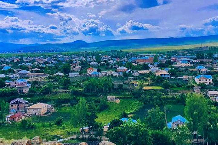 Hazel, 26 — Escort in Vardenik, Armenia