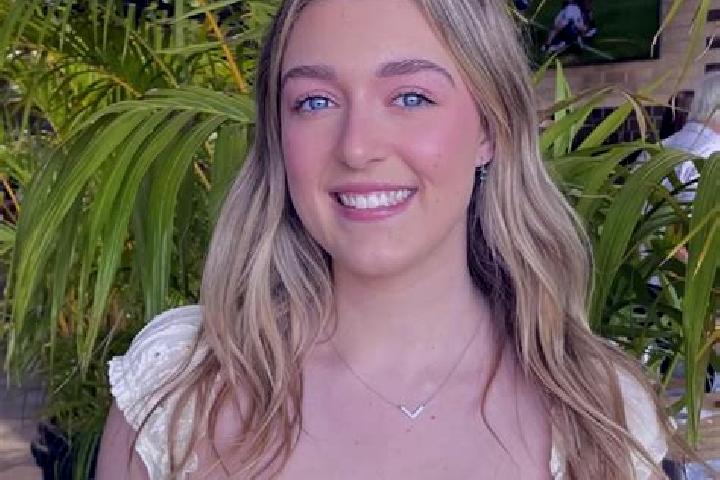Hazel, 26 — Escort in Woolgoolga, Australia