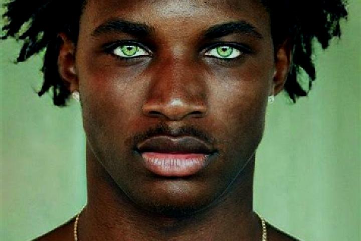 Hazel, 27, a black green-eyed middle eastern companion based in Skanderborg. Offering Deep French Kissing, Couples, Domination, Tantra, Girlfriend Experience...