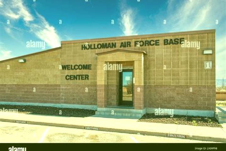 Hazel, 27, a blonde dark-eyed latina companion based in Holloman Air Force Base. Offering Domination, Erotic Massage, BDSM, Tantra, Massage. Available for in...