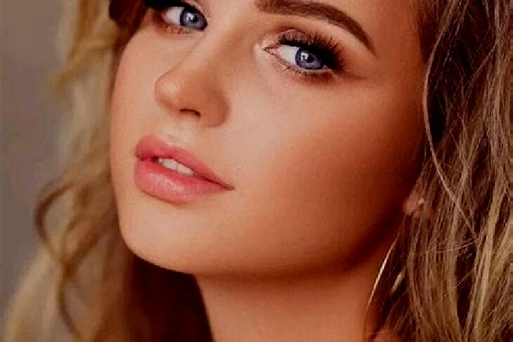 Hazel, 27, a dark blonde blue-eyed middle eastern companion based in Itancourt. Offering Girlfriend Experience, Party Girl, 69, Striptease. Available for inc...