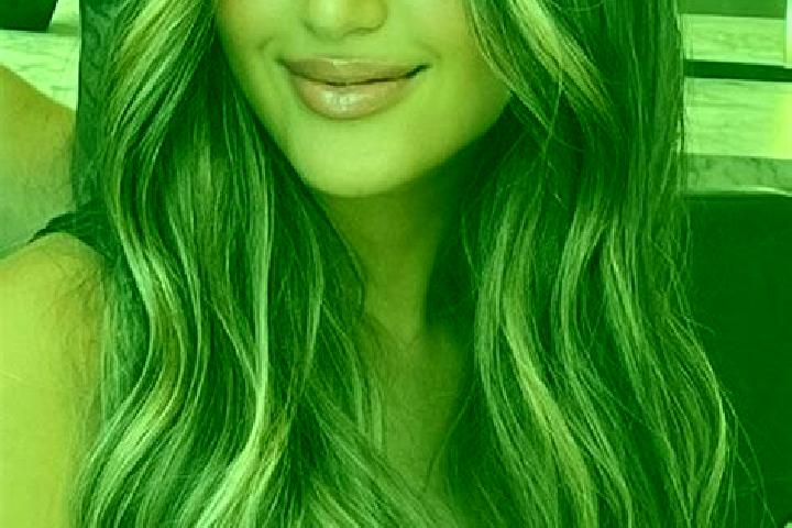 Hazel, 27, a dark blonde dark-eyed caucasian companion based in Sheshtamad. Offering OWO, Duos, Travel Companion. Available for incall and outcall, overnight...
