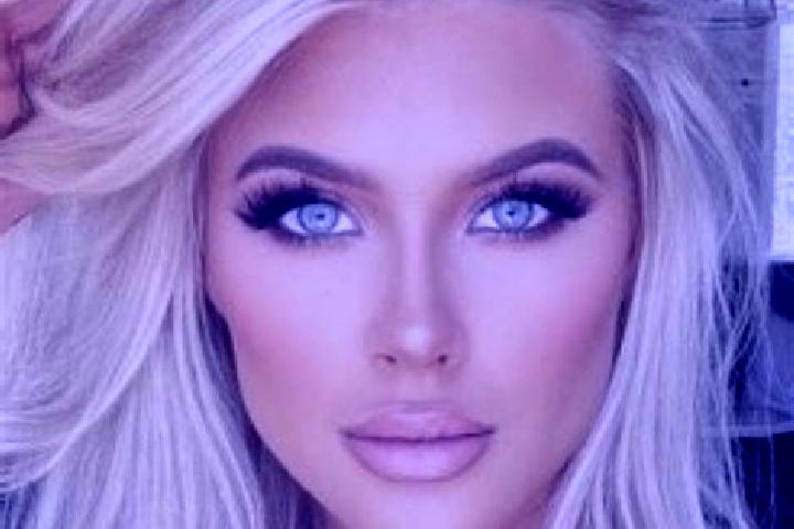 Hazel, 27, a platinum blonde grey-eyed mediterranean companion based in Tweespruit. Offering BDSM, Massage, CIM. Available for incall and outcall, day and ev...