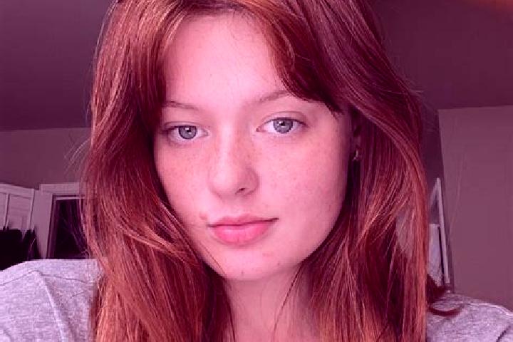 Hazel, 27, a red grey-eyed asian companion based in Letterston. Offering Dinner Date, OWO, Deep French Kissing. Available for incall and outcall, day and eve...