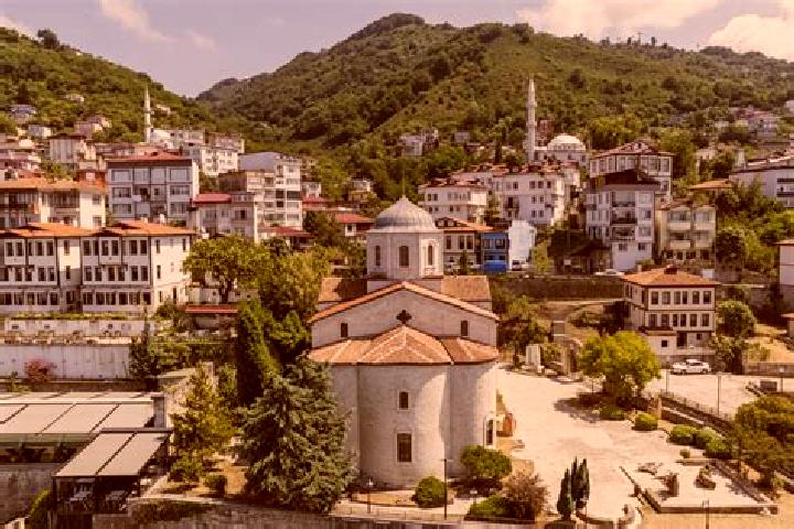 Hazel, 27 — Escort in Altinordu, Turkey