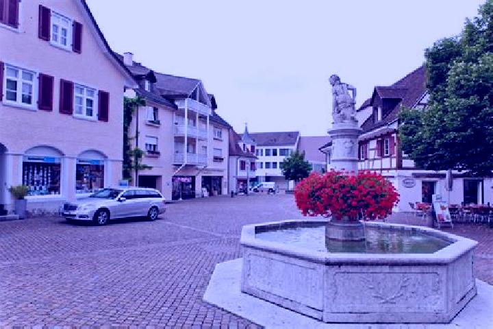 Hazel, 27 — Escort in Arlesheim, Switzerland