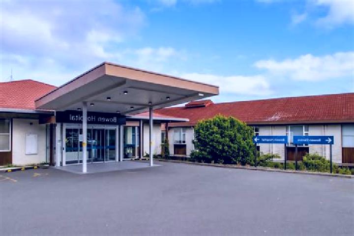Hazel, 27 — Escort in Crofton Downs, New Zealand