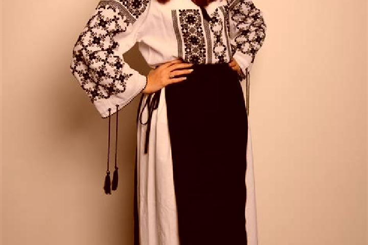 Hazel, 27 — Escort in Miercurea Sibiului, Romania