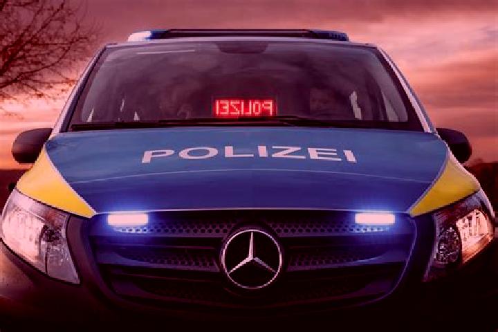 Hazel, 27 — Escort in Oberstadion, Germany