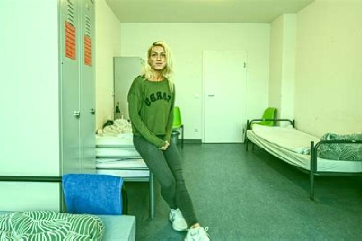 Hazel, 27 — Escort in Unterpleichfeld, Germany