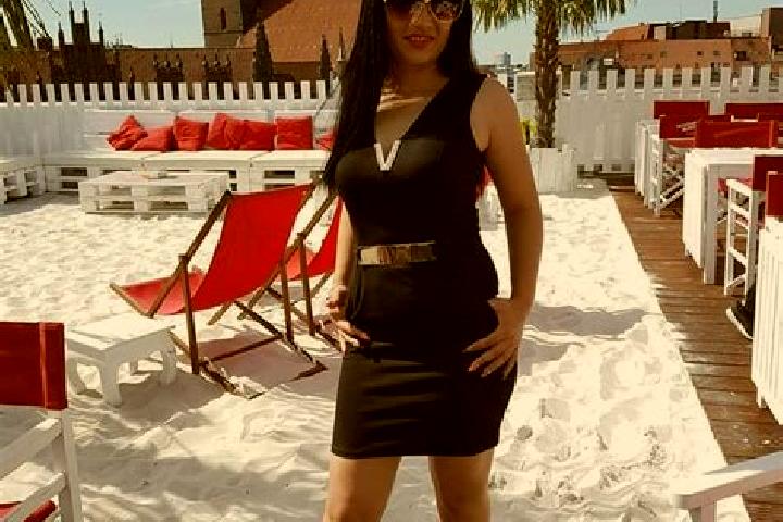 Hazel, 27 — Escort in Wiesent, Germany