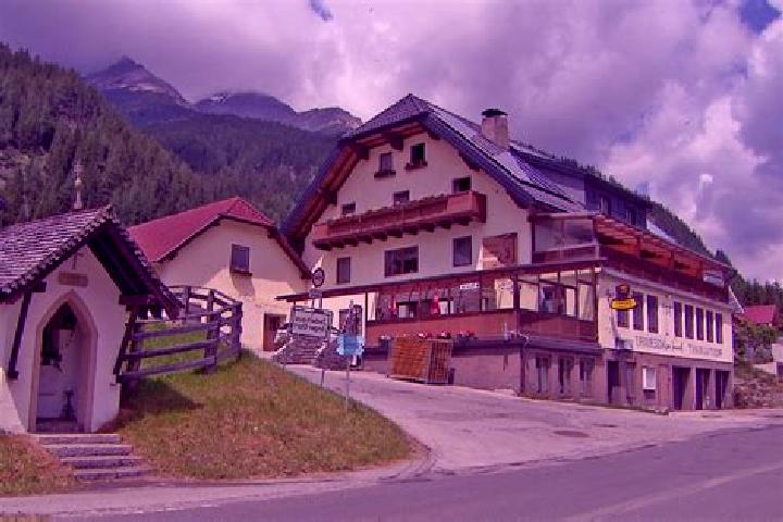 Hazel, 27 — Escort in Zederhaus, Austria