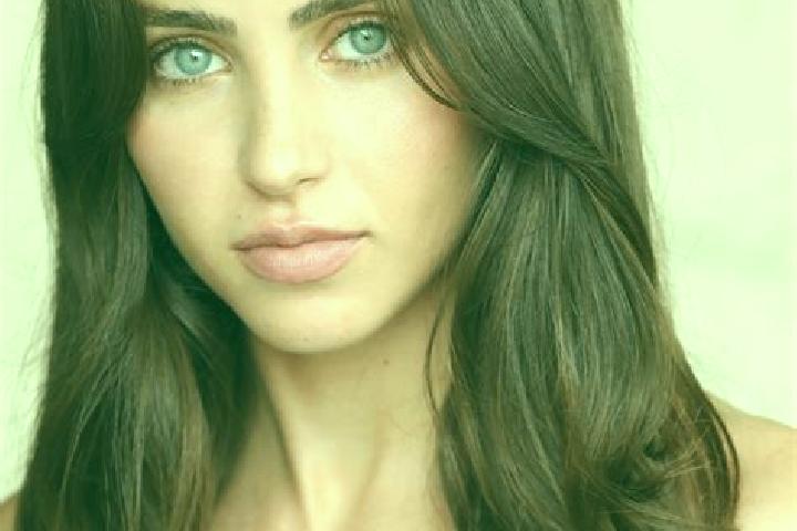 Hazel, 28, a chestnut dark-eyed latina companion based in Ungca. Offering Girlfriend Experience, Prostate Massage, A-Level. Available for incall and outcall,...