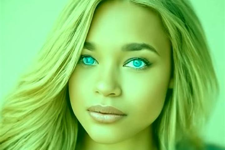 Hazel, 28, a dark blonde blue-eyed latina companion based in Dos Lagunas (San Isidro). Offering Striptease, Duos, Prostate Massage, Erotic Massage, Girlfrien...