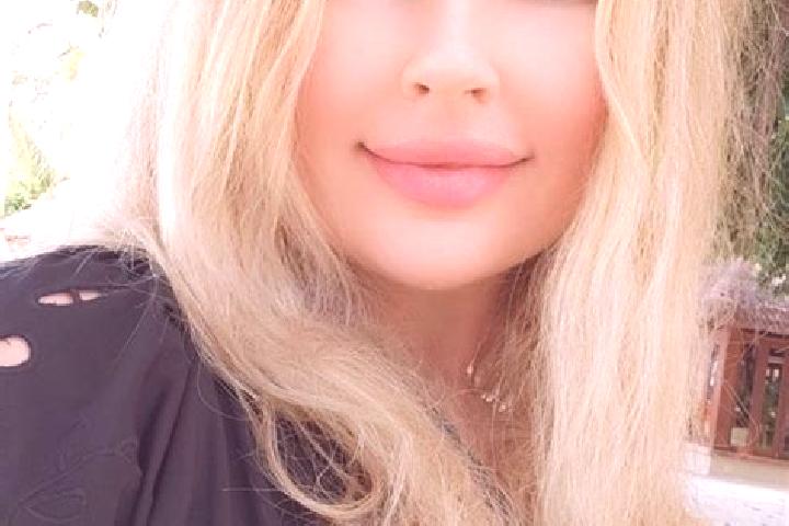 Hazel, 28, a dark blonde grey-eyed mediterranean companion based in PoukhamUn. Offering Massage, Overnight, BDSM, Tantra, GFE. Available for incall and outca...