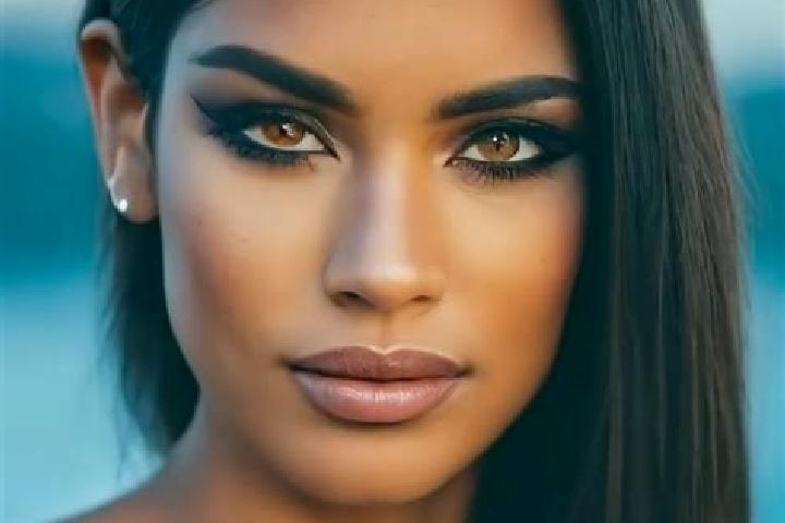 Hazel, 28, a dark blonde hazel-eyed latina companion based in Brest. Offering GFE, Striptease, Couples, Overnight. Available for incall and outcall, day and ...