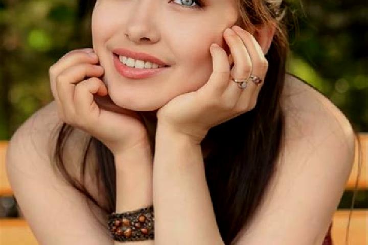 Hazel, 28, a red blue-eyed asian companion based in Ghisonaccia. Offering Couples, Prostate Massage, Dinner Date, OWO. Available for incall and outcall, day ...
