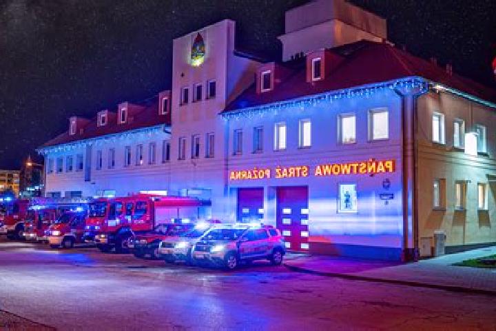 Hazel, 28 — Escort in Kalisz Pomorski, Poland