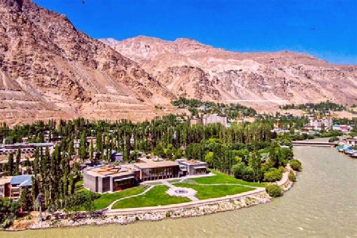 Hazel, 28 — Escort in Shurobod, Tajikistan