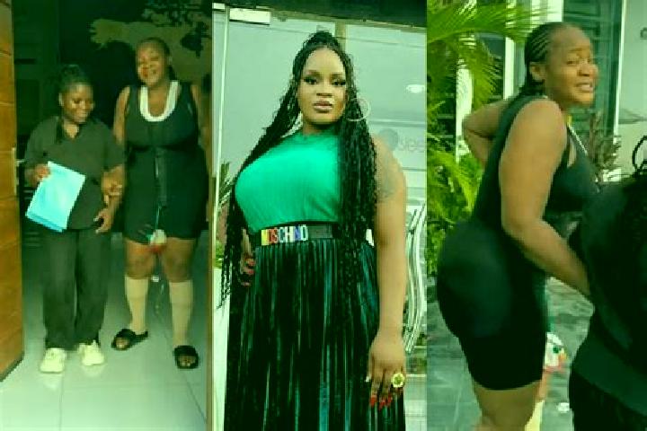Hazel, 28 — Escort in Ugbodo, Nigeria