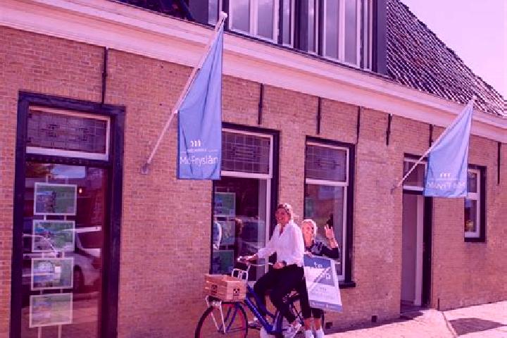Hazel, 28 — Escort in Voorhout, Netherlands