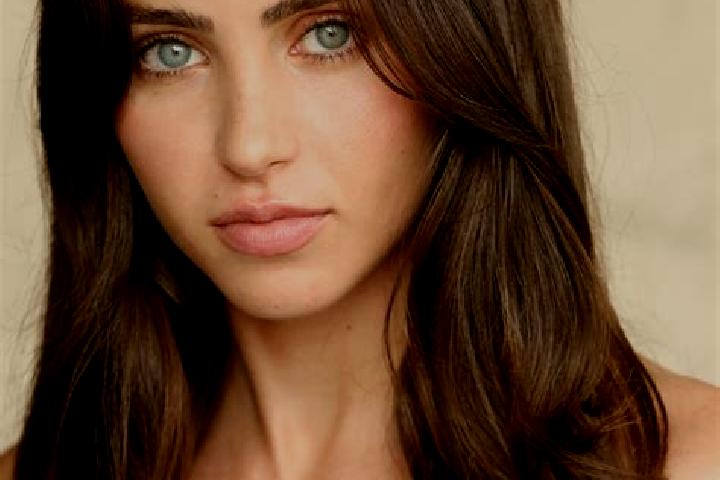 Hazel, 29, a brunette brown-eyed caribbean companion based in Rancho Veloz. Offering Travel Companion, Overnight, Dinner Date, Erotic Massage. Available for ...