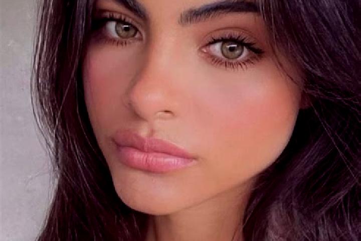 Hazel, 29, a brunette green-eyed european companion based in Durga Nagar Part-V. Offering Massage, Fetish, Tantra. Available for incall and outcall, day and ...