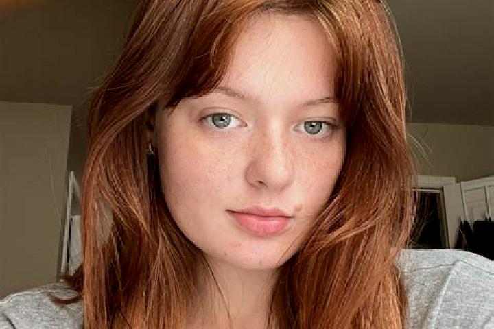 Hazel, 29, a brunette grey-eyed caucasian companion based in Grassano. Offering CIM, 69, Deep French Kissing. Available for incall and outcall, overnight boo...