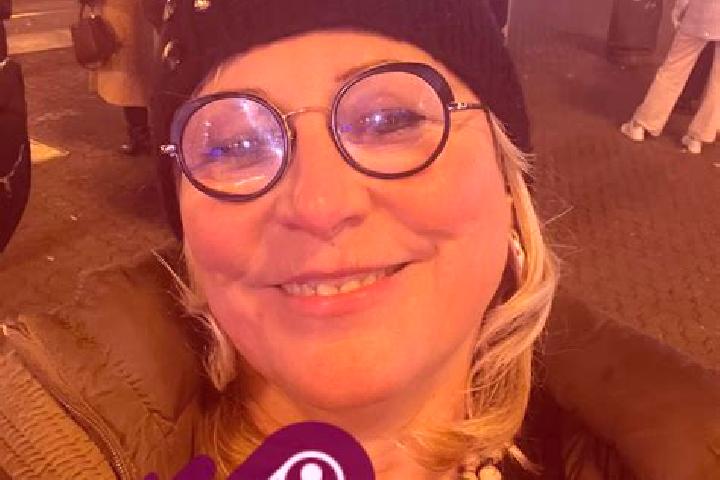 Hazel, 29 — Escort in Bredy, Russia