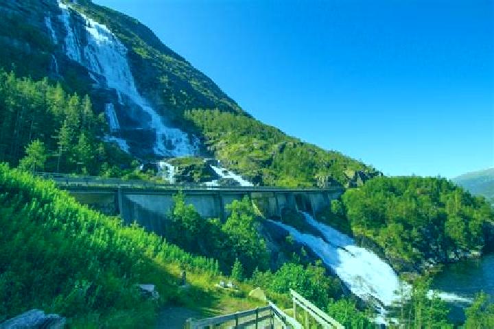 Hazel, 29 — Escort in Etne, Norway