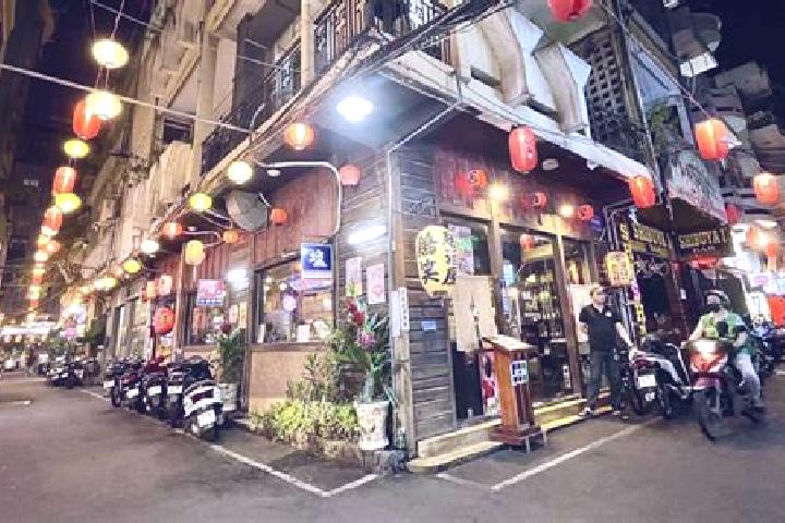Hazel, 29 — Escort in Lung Ho, Vietnam