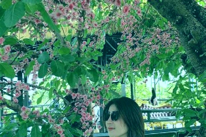 Hazel, 29 — Escort in Non Sa-at, Thailand