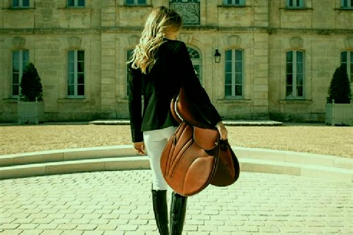Hazel, 29 — Escort in Nontron, France
