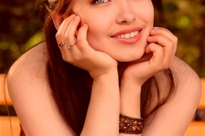 Hazel, 30, a chestnut blue-eyed asian companion based in Leeupoort. Offering 69, Prostate Massage. Available for incall and outcall, day and evening dates.