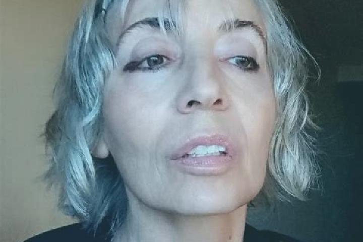 Hazel, 30 — Escort in Cavezzo, Italy