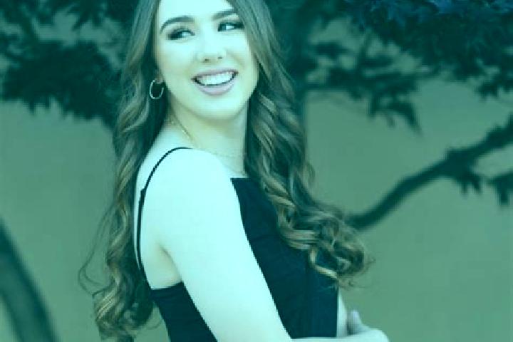 Hazel, 30 — Escort in Jenks, United States